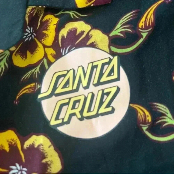 -NWT- Women’s Santa Cruz Skateboards Floral Cali Poppy Woven Button Up Shirt - Picture 2 of 4